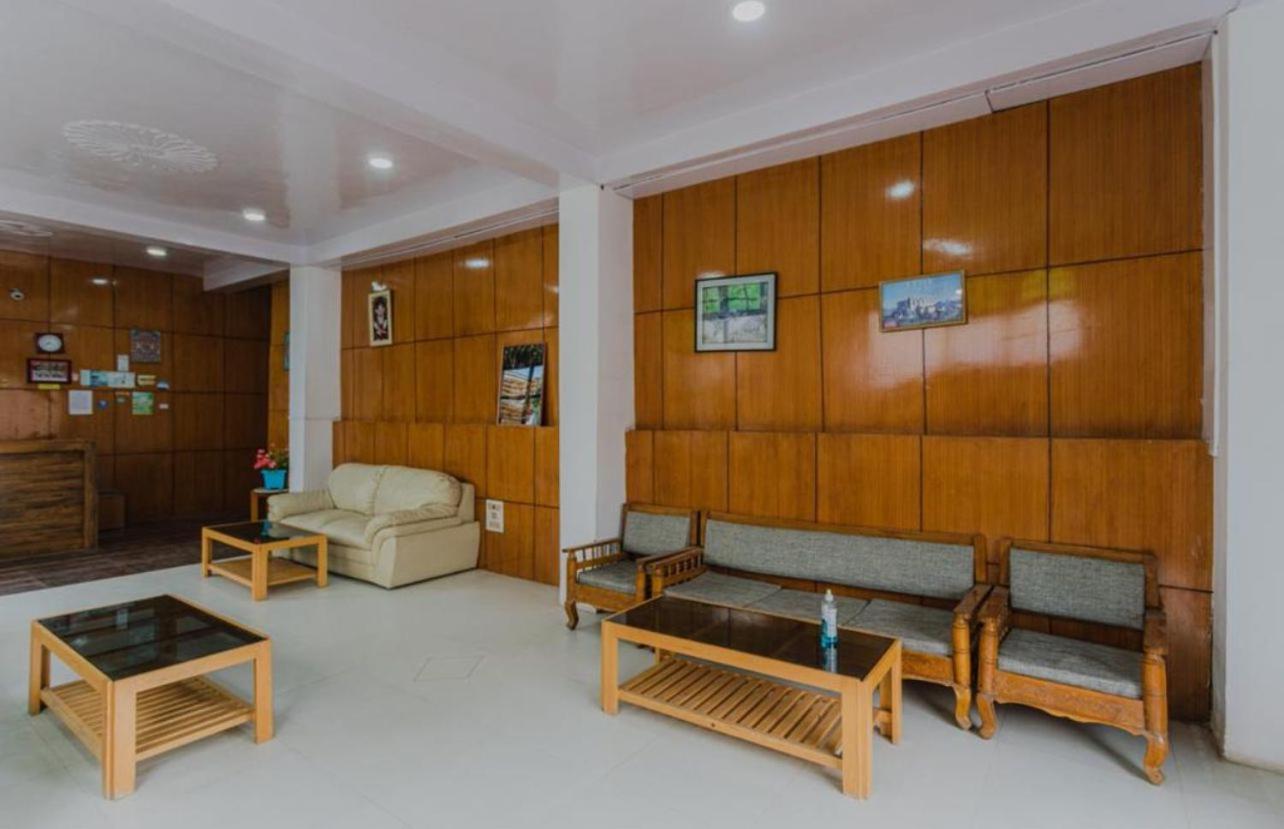 Hotel Lumbini Leh Bagian luar foto